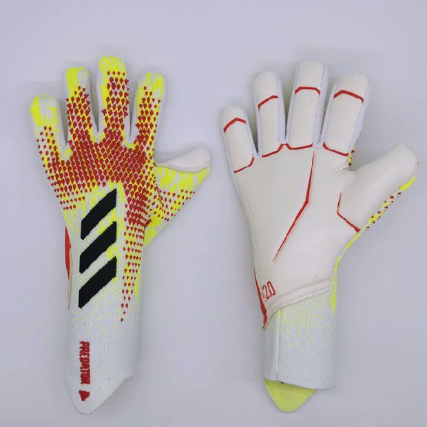 Predator Goalkeeper Gloves