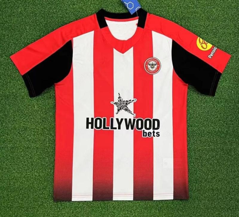 Football Jerseys for Manchester City, Arsenal, PSG, and More